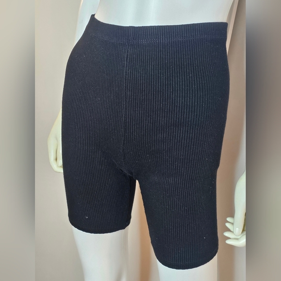 Day&Night Highwaist Black Ribbed Biker Shorts Size S - Picture 5 of 7